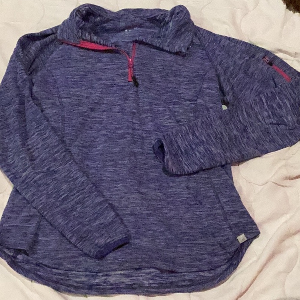 Athleticewear pullover
